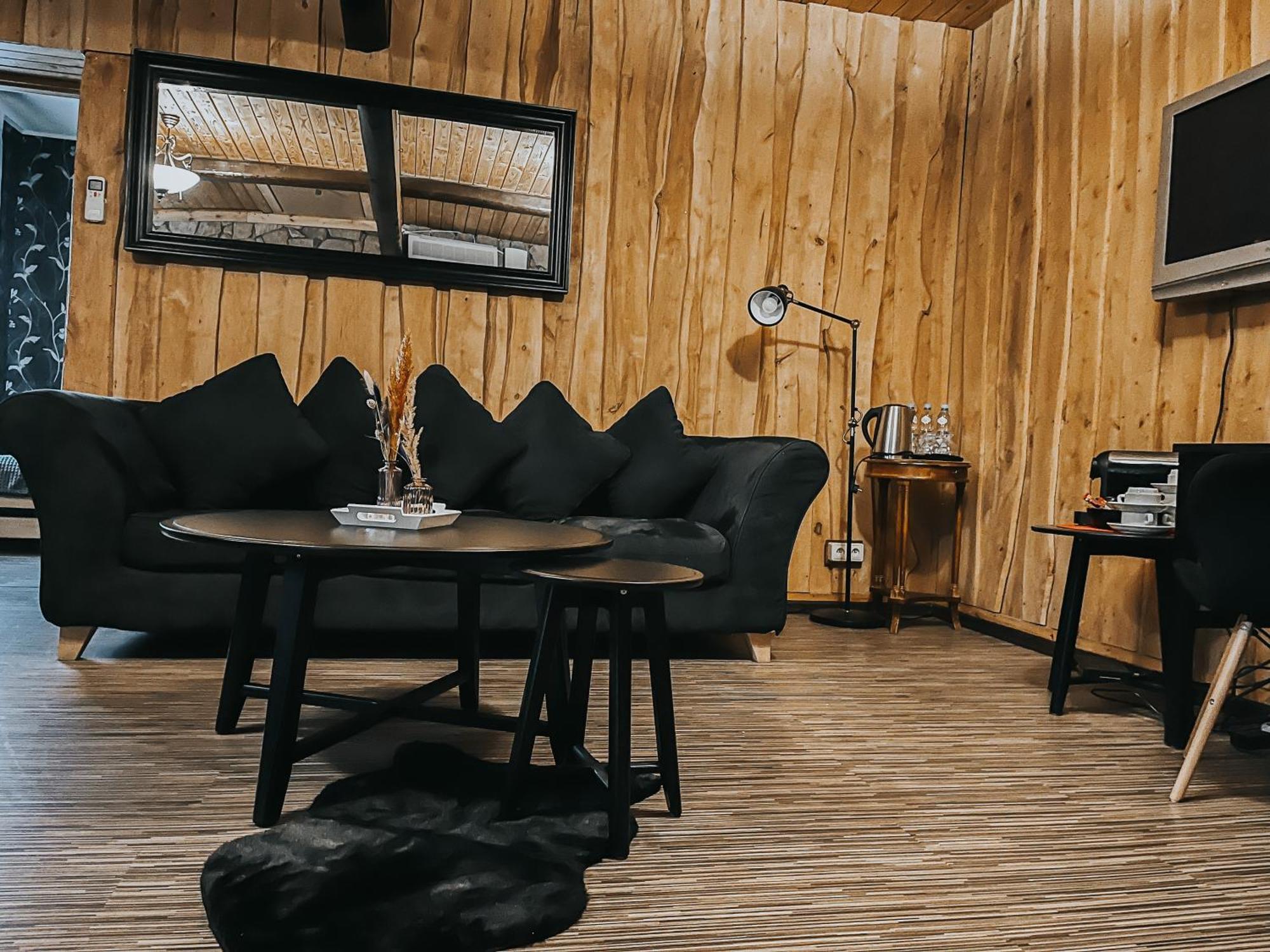 Karczma Michelle Hotel Jankowice  Kültér fotó