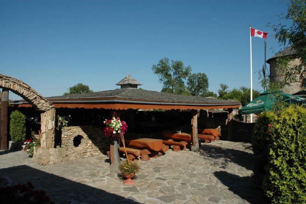 Karczma Michelle Hotel Jankowice  Kültér fotó