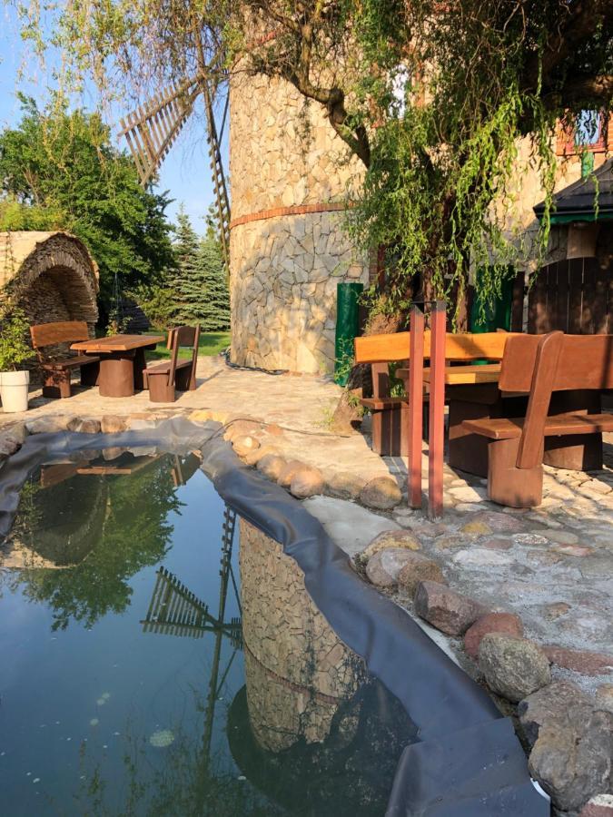 Karczma Michelle Hotel Jankowice  Kültér fotó